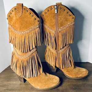 REBA Cade Suede Fringe Studded Cowgirl Western Boots Womens Size 6 Tan 3 in heel